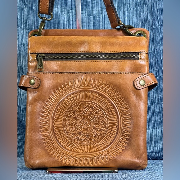 Patricia Nash Crossbody Leather Bag - Preloved in Camel - Picture 13 of 15